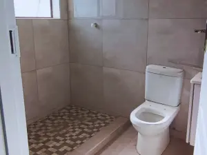 4 Bedroom House to Rent in Arlington