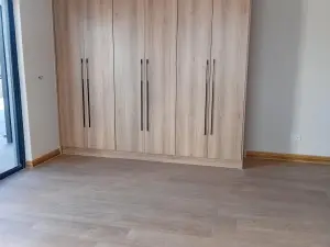 4 Bedroom House to Rent in Arlington