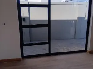 4 Bedroom House to Rent in Arlington