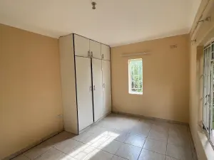 2 Bedroom Cottage/Garden Flat to Rent in Vainona