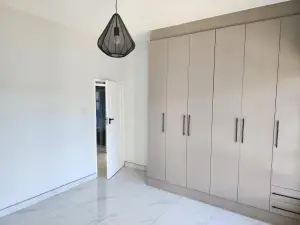 Townhouse/Cluster to Rent in Alexandra Park