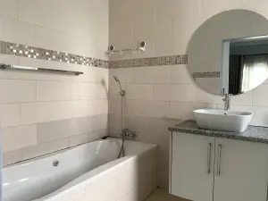 Townhouse/Cluster to Rent in Greendale