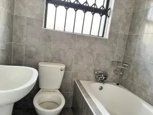 4 Bedroom House to Rent in Madokero Estates