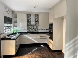 4 Bedroom House to Rent in Madokero Estates