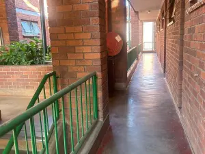 Flat/Apartment to Rent in Avenues