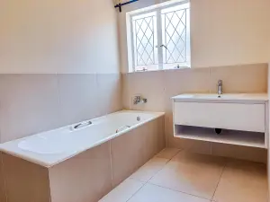 3 Bedroom House to Rent in Westgate