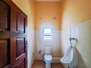 4 Bedroom House to Rent in Helensvale