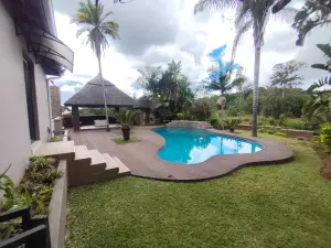 6 Bedroom House to Rent in Glen Lorne