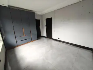 6 Bedroom House to Rent in Glen Lorne