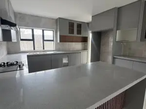 3 Bedroom Cottage/Garden Flat to Rent in Arlington