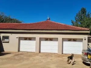 6 Bedroom House to Rent in Helensvale