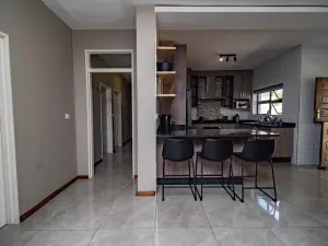 3 Bedroom House to Rent in Mandara