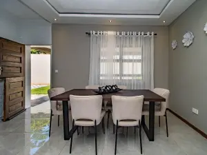 3 Bedroom House to Rent in Mandara