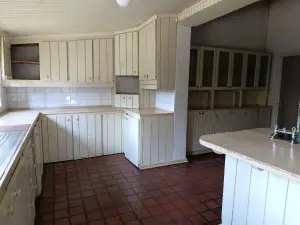 Office to Rent in Avondale