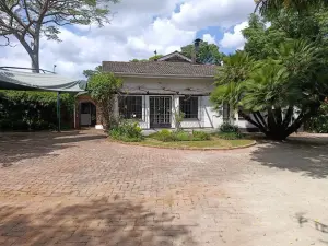 Office to Rent in Avondale