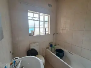 Townhouse/Cluster to Rent in Waterfalls