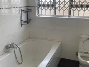 4 Bedroom House to Rent in Cold Comfort