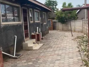 4 Bedroom House to Rent in Cold Comfort