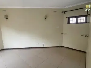 Townhouse/Cluster to Rent in Newlands