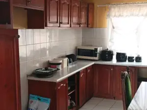 4 Bedroom House to Rent in Borrowdale West