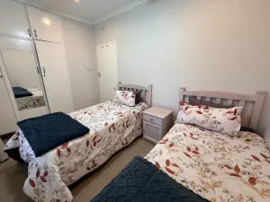 3 Bedroom House to Rent in Mount Pleasant