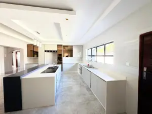 4 Bedroom House to Rent in Highlands