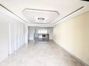 4 Bedroom House to Rent in Highlands