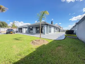 4 Bedroom House to Rent in Highlands