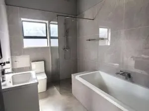 Townhouse/Cluster to Rent in Sandton Park