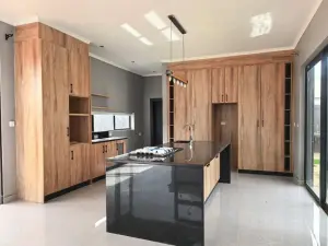 Townhouse/Cluster to Rent in Sandton Park