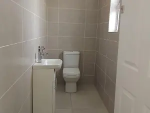 Townhouse/Cluster to Rent in Helensvale