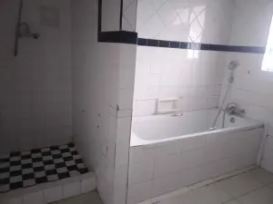 3 Bedroom House to Rent in Waterfalls