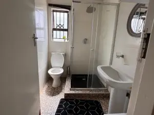 4 Bedroom Cottage/Garden Flat to Rent in Pomona