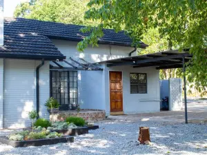 3 Bedroom House to Rent in Greystone Park