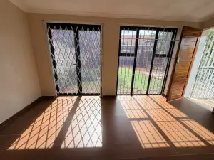 Townhouse/Cluster to Rent in Avondale