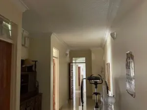 5 Bedroom House to Rent in Borrowdale