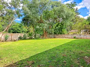 Flat/Apartment to Rent in Borrowdale West