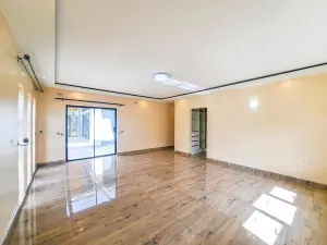 Townhouse/Cluster to Rent in Marlborough