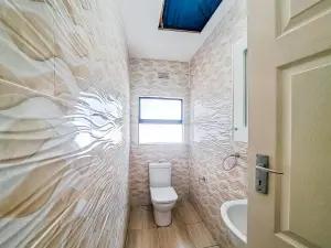 Townhouse/Cluster to Rent in Marlborough