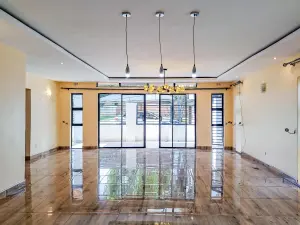 Townhouse/Cluster to Rent in Marlborough