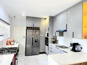 4 Bedroom House to Rent in Westgate