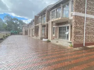 Flat/Apartment to Rent in Mount Pleasant