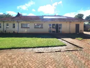4 Bedroom House to Rent in Mount Pleasant