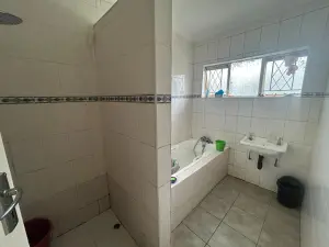 4 Bedroom House to Rent in The Grange