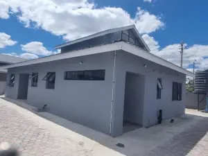 4 Bedroom House to Rent in Hatfield
