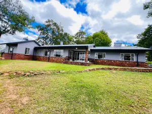 4 Bedroom House to Rent in Carrick Creagh Estate