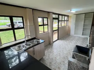 4 Bedroom House to Rent in Carrick Creagh Estate