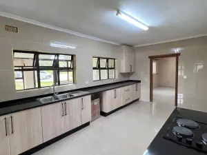 4 Bedroom House to Rent in Carrick Creagh Estate