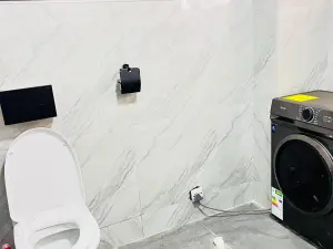 Flat/Apartment to Rent in Borrowdale West