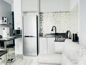 Flat/Apartment to Rent in Borrowdale West